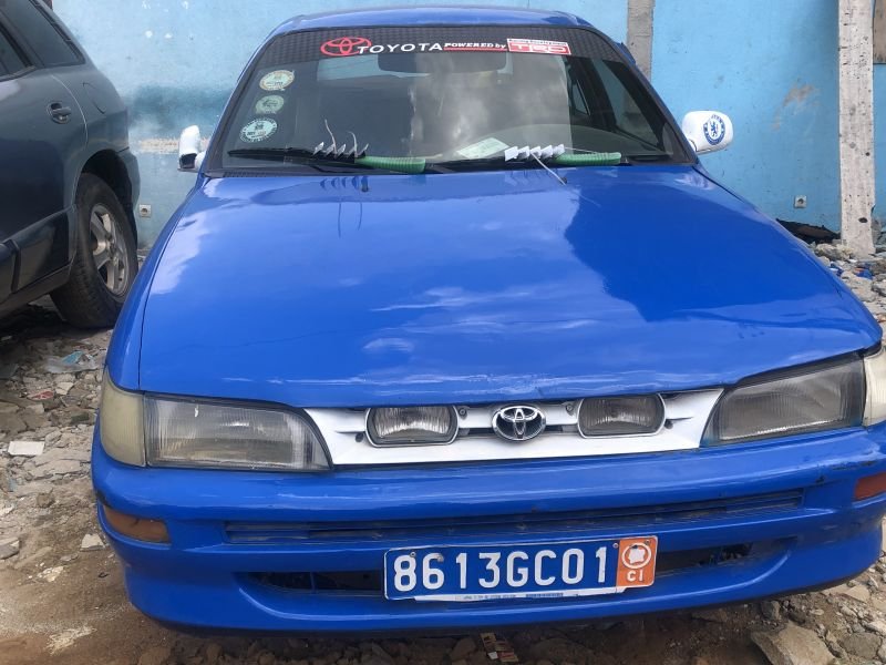 Toyota E100 - à vendre sur r-auto Toyota E100 - extérieur
