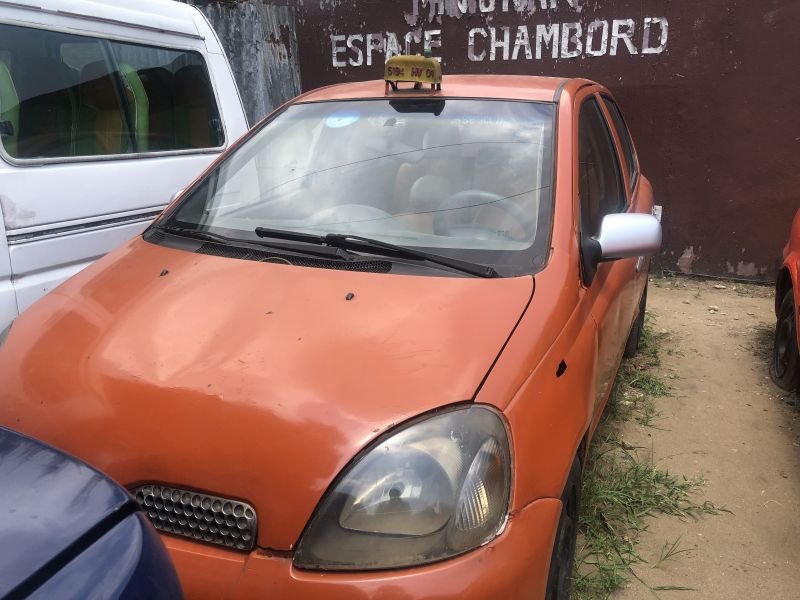 Toyota yariase - à vendre sur r-auto Toyota yariase - extérieur
