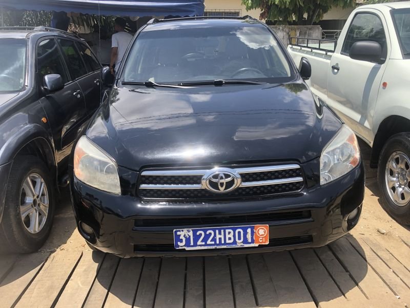 Toyota Rav4 - à vendre sur r-auto Toyota Rav4 - extérieur