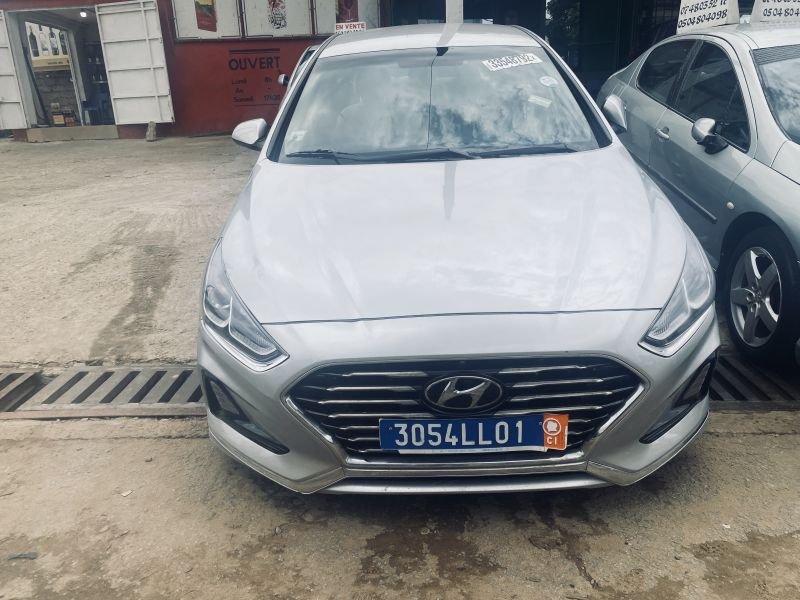 Hyundai Sonata - à vendre sur r-auto Hyundai Sonata - extérieur