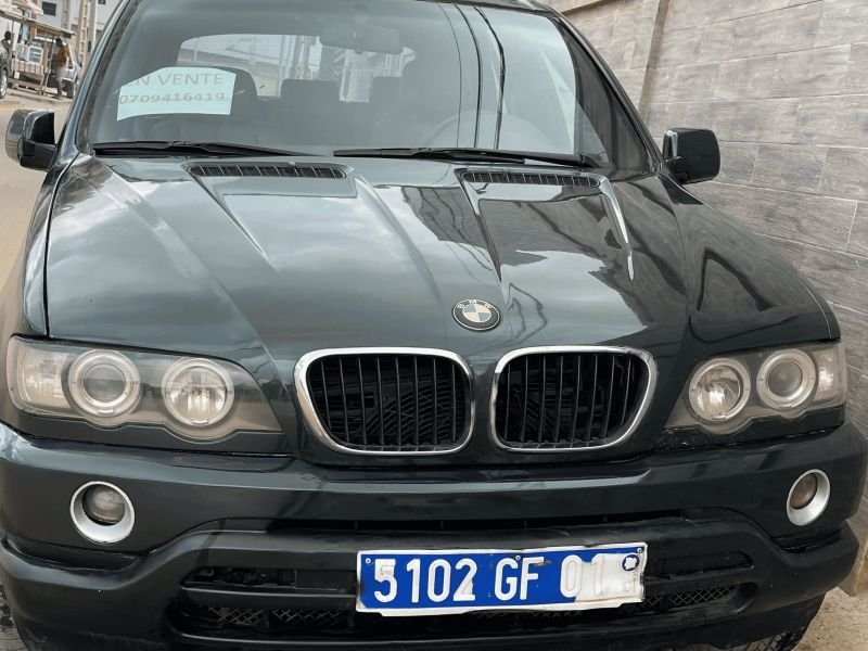BMW x5 année 2000 - à vendre sur r-auto BMW x5 année 2000 - extérieur