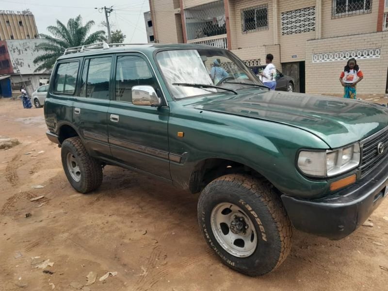 Toyota Land cruiser - à vendre sur r-auto Toyota Land cruiser - extérieur