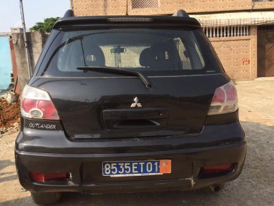 Mitsubishi Outlander - à vendre sur r-auto Mitsubishi Outlander - miniature