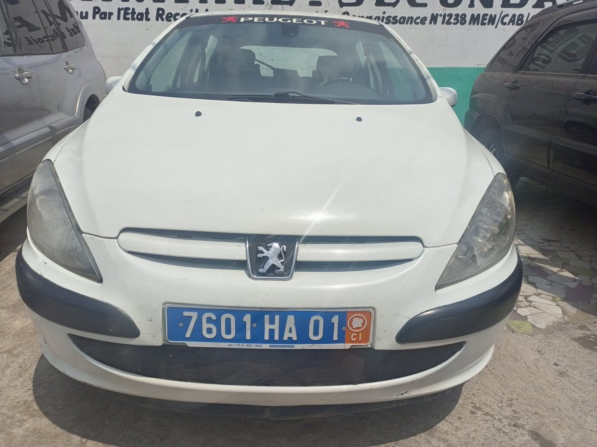 Peugeot 307 - à vendre sur r-auto Peugeot 307 - extérieur