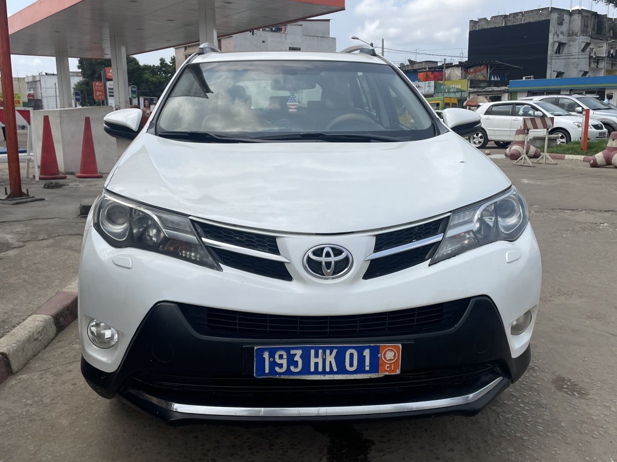 Toyota rav4 - à vendre sur r-auto Toyota rav4 - extérieur